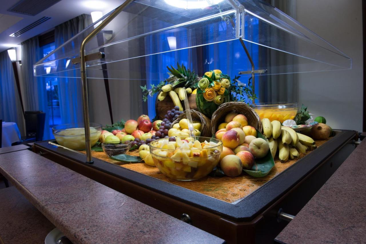 Artemis Hotel تْشيفالو المظهر الخارجي الصورة